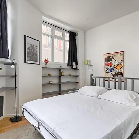 De Charme Au Coeur Des Batignolles Διαμέρισμα *